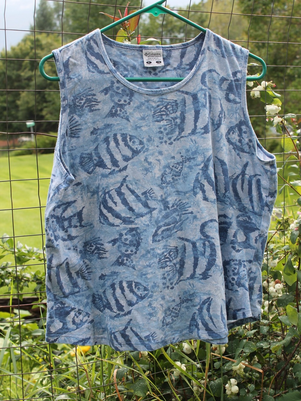 Columbia Blue Fish-Pattern Sleeveless Tank